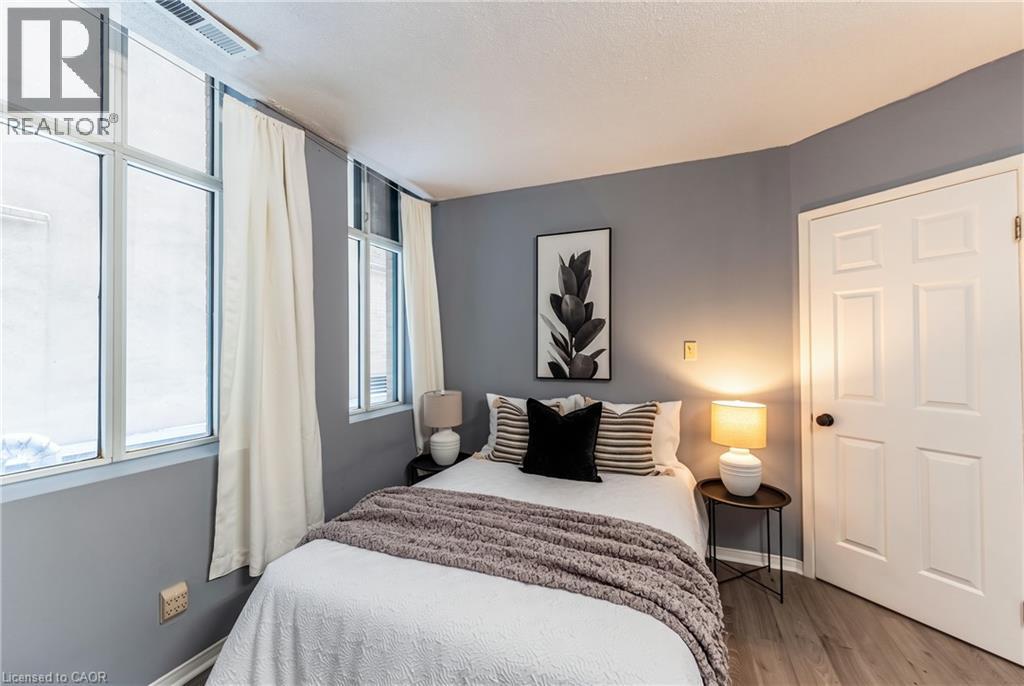 36 JAMES Street S Unit# 303, Hamilton — photo 4