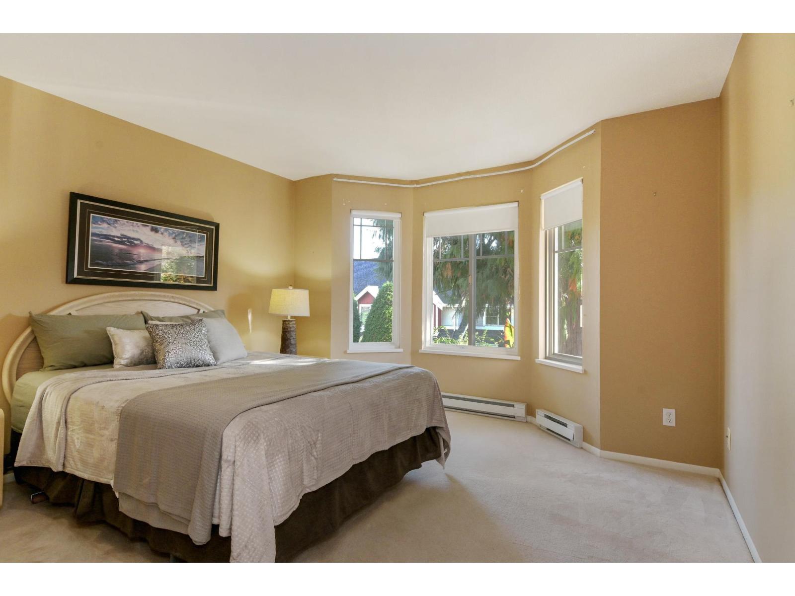 Photo of 49 6488 168 STREET 21