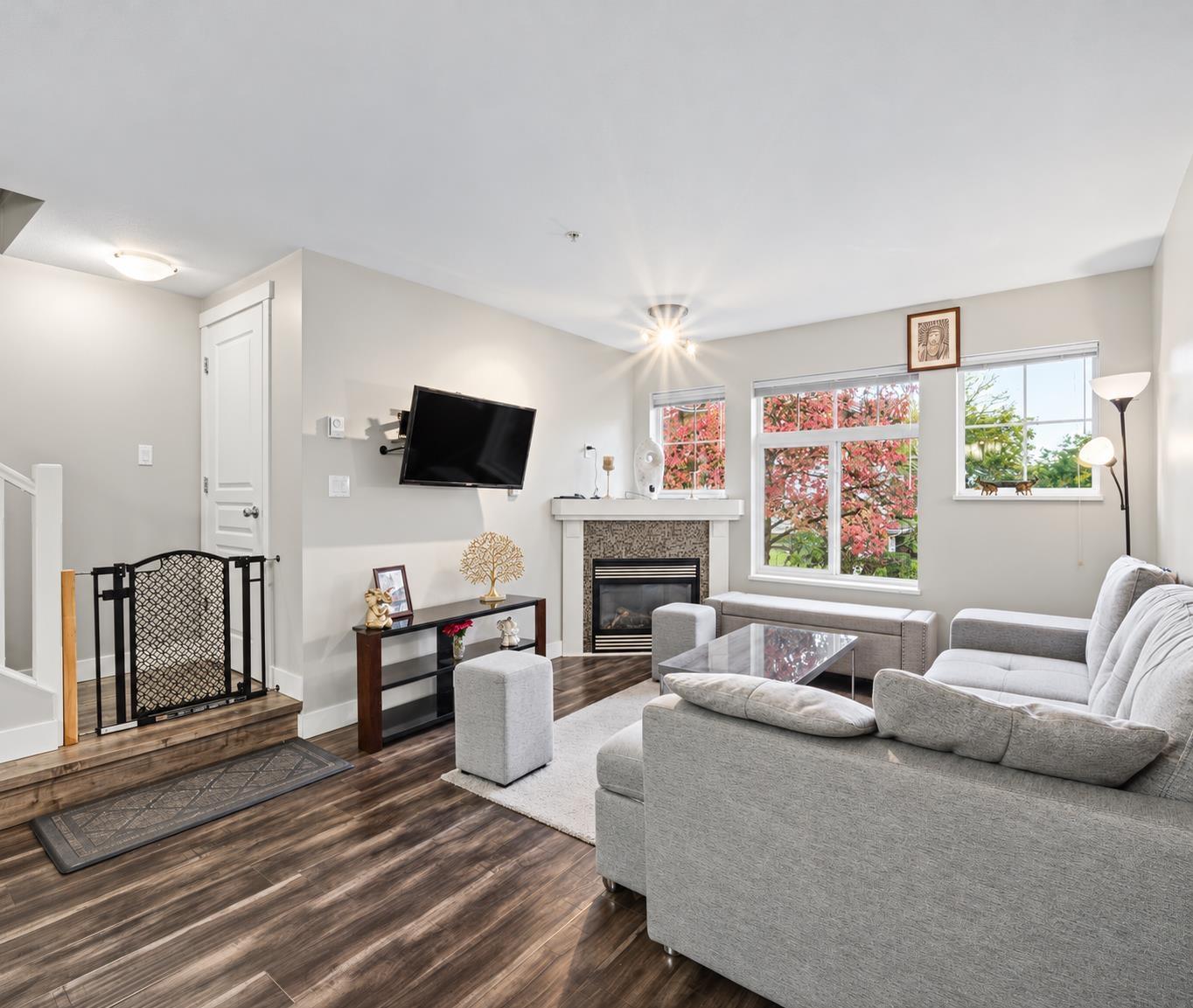 16 20771 DUNCAN WAY — photo 3