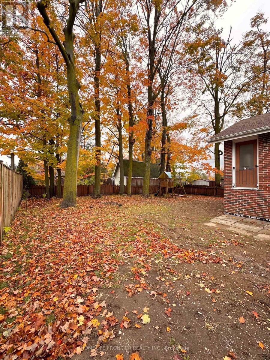 233 West Street North, Orillia, ON photo 18