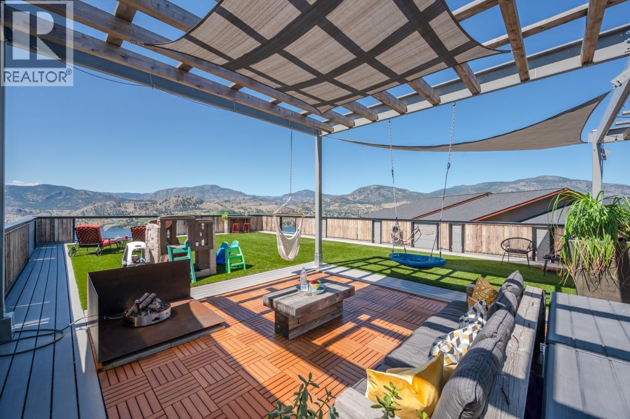 125 Cabernet Drive Unit# 9, Okanagan Falls