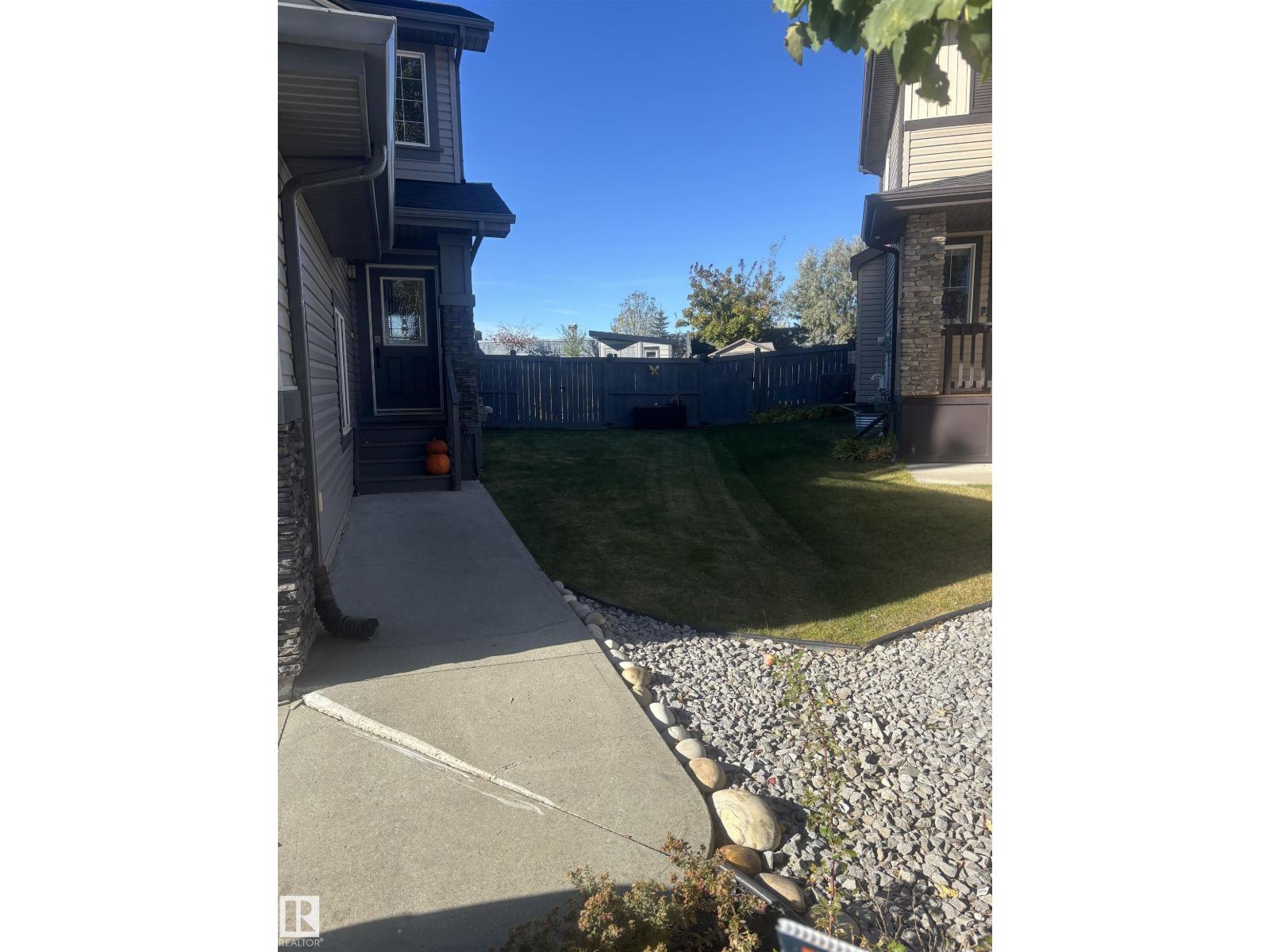 3885 GALLINGER LO NW, Edmonton — photo 22