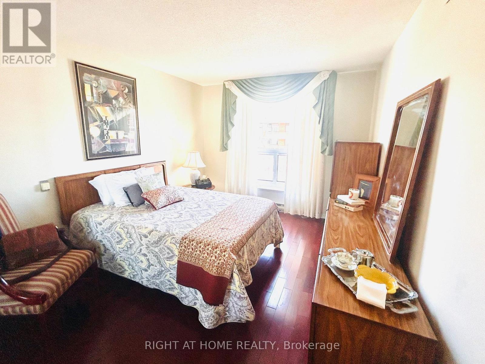 1009 - 11 THORNCLIFFE PK DRIVE, Toronto (Thorncliffe Park) — photo 11