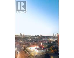 1009 - 11 Thorncliffe Pk Drive, Toronto, ON M4H1P3 Photo 14
