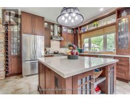Mud room - 11201 Lake Ridge Road, Scugog, ON L9L1V7 Photo 7