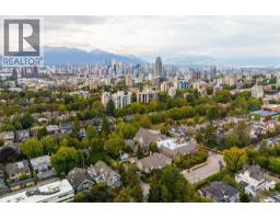 104 1811 W 16th Avenue, Vancouver, BC V6J2M3 Photo 32