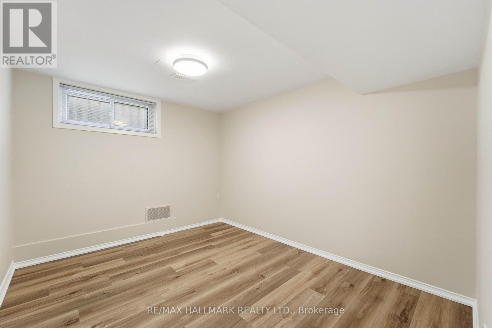 198 WELDRICK ROAD W - 27