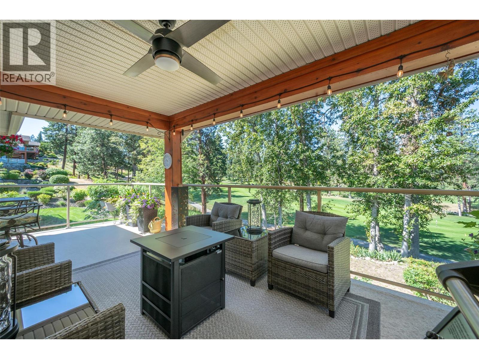 3452 Camelback Drive, Kelowna