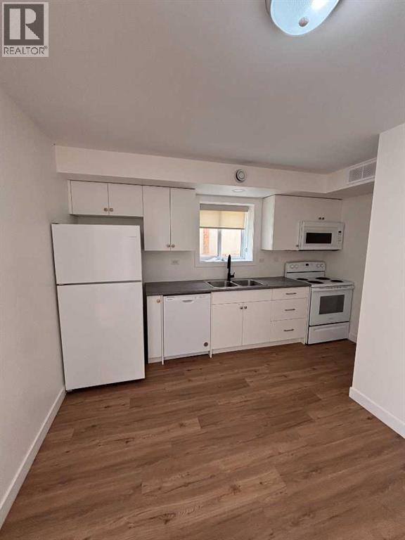 E, 6014 54 Street, Taber — photo 4
