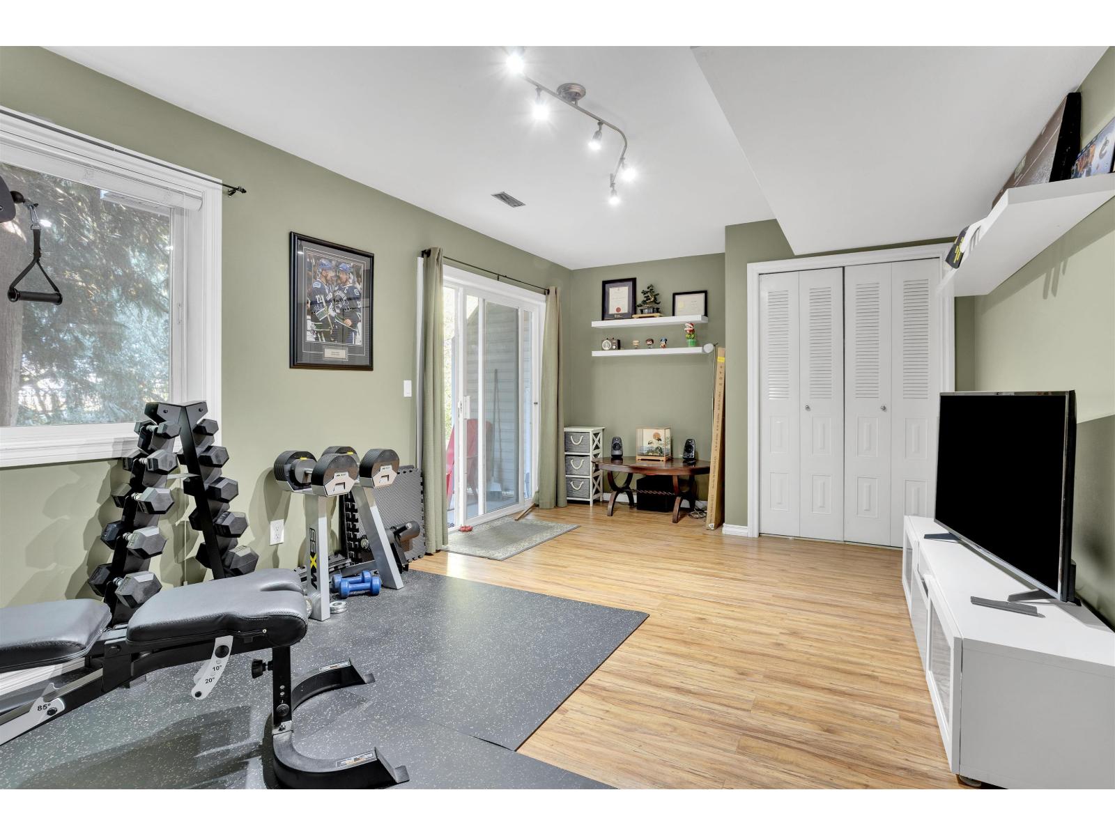 Photo of 10 46375 CESSNA DRIVE, Chilliwack Proper South 25