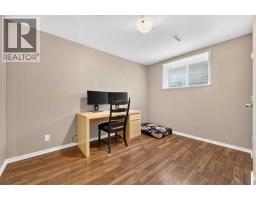 74 Heritage Landing, Cochrane, AB T4C0E3 Photo 37