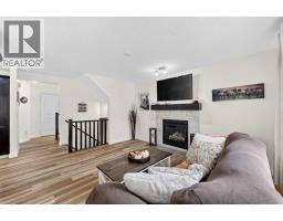 Primary Bedroom - 74 Heritage Landing, Cochrane, AB T4C0E3 Photo 7