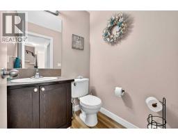 74 Heritage Landing, Cochrane, AB T4C0E3 Photo 16