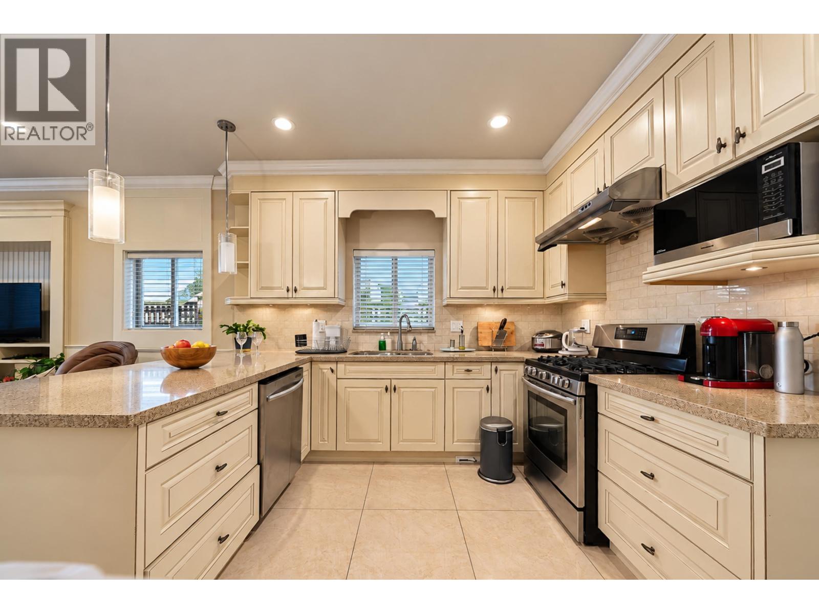 Photo of 11531 WILLIAMS ROAD 9