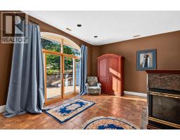 2802 West Bench Drive, Penticton, BC V2A8Z8 Photo 34