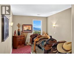 2802 West Bench Drive, Penticton, BC V2A8Z8 Photo 46