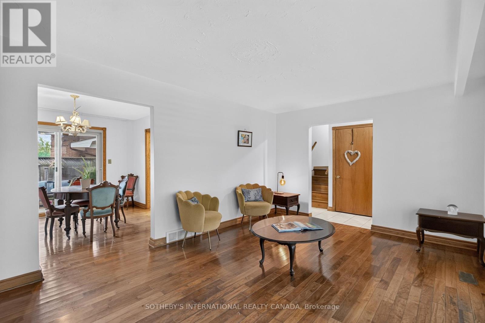 83 MARCELLA CRESCENT SW, Hamilton (Gershome) — photo 11
