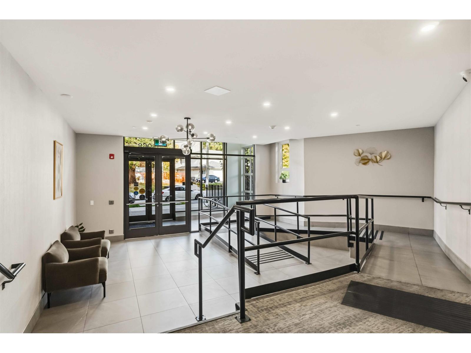 Photo of 321 13968 LAUREL DRIVE 32