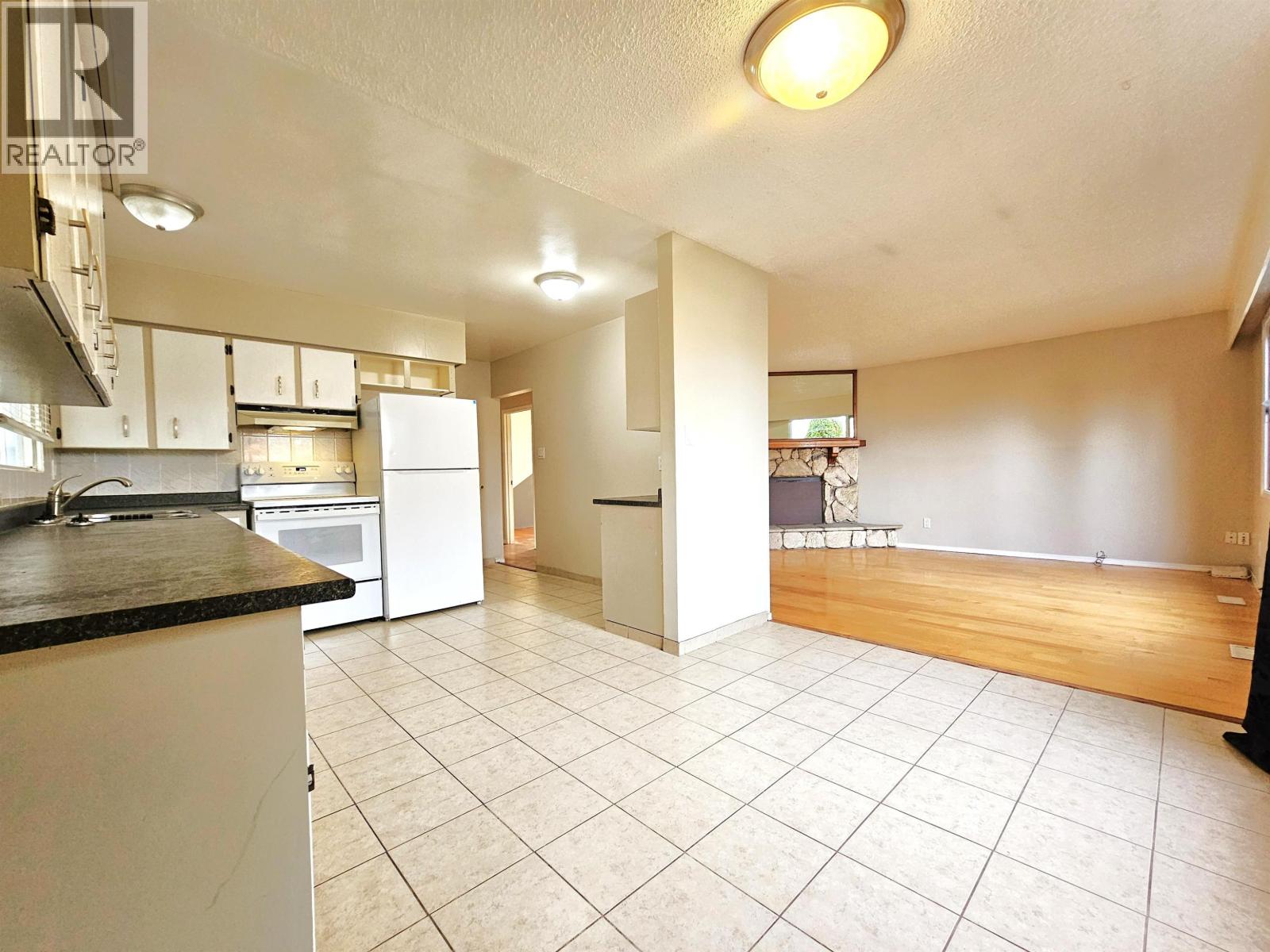 1401 FRASER CRESCENT - 10