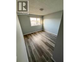 Photo 8 of 14, 18 2007 UPLAND STREET · Prince George, BC