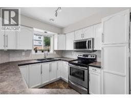 2pc Bathroom - 99 Calgary Avenue Unit# 101, Penticton, BC V2A2T7 Photo 10
