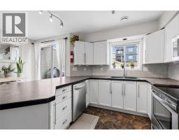 4pc Bathroom - 99 Calgary Avenue Unit# 101, Penticton, BC V2A2T7 Photo 9