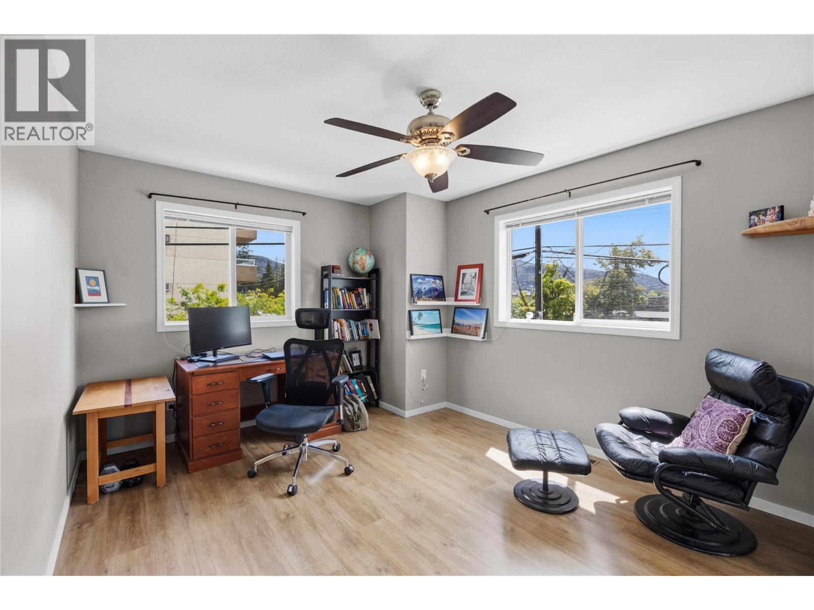 #101 99 CALGARY Avenue - 16