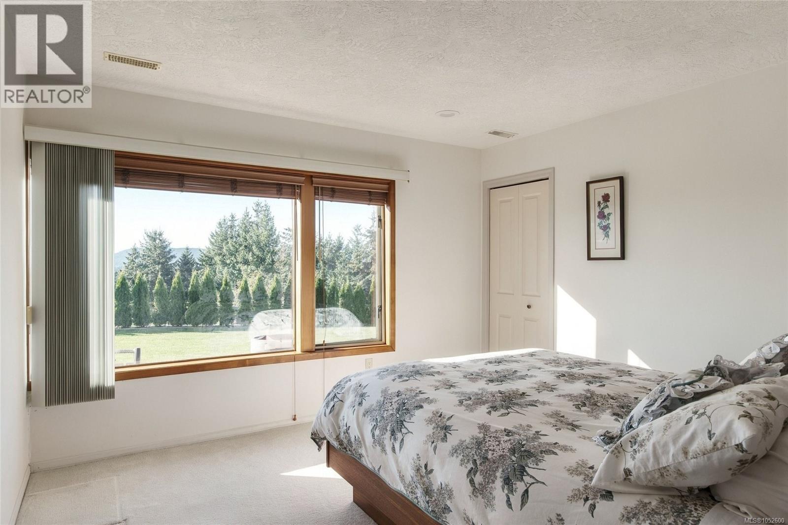 11027 Greenpark Dr - 33