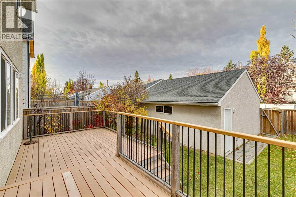 4661 20 Street SW photo 33