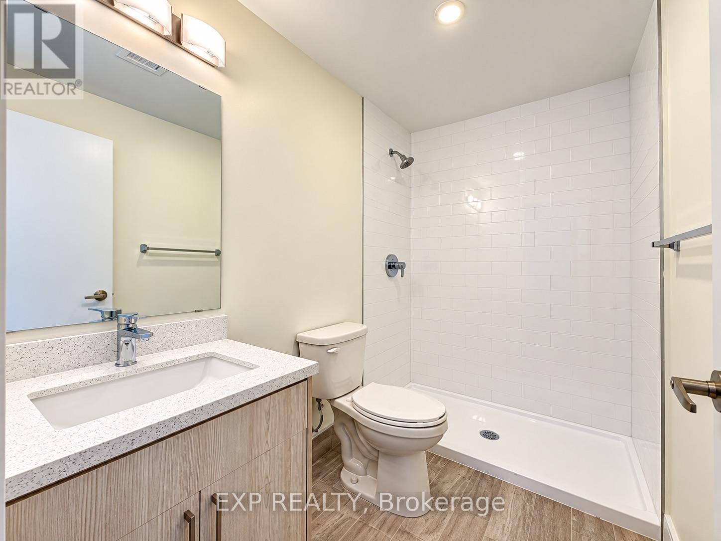 226 - 350 PRINCE CHARLES DRIVE W, Welland (Broadway) — photo 5