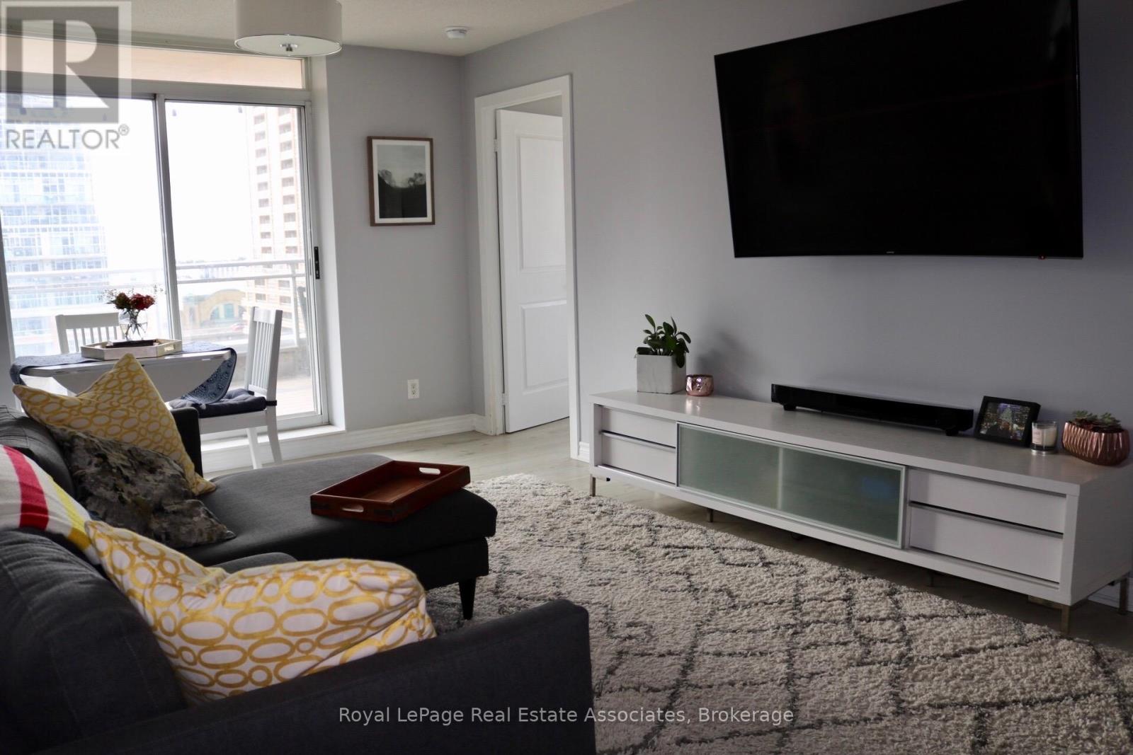 1004 - 50 LYNN WILLIAMS STREET, Toronto (Niagara) — photo 2