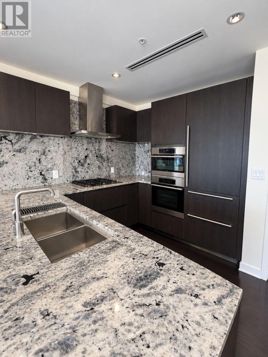 4102 - 180 UNIVERSITY AVENUE, Toronto (Bay Street Corridor) — photo 6