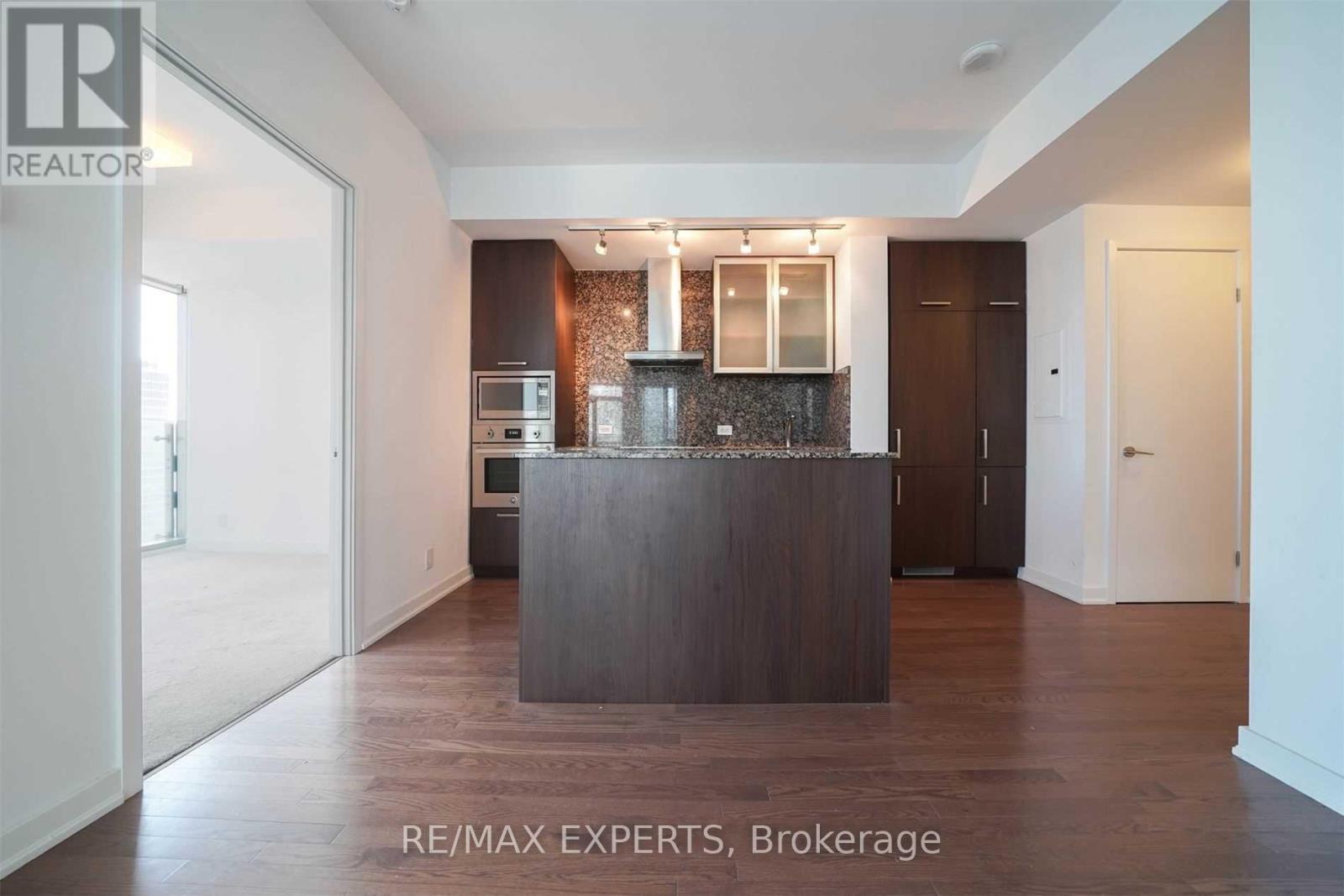 1602 - 14 YORK STREET, Toronto (Waterfront Communities) — photo 9