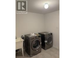 70 Wakefield Boulevard, Essa, ON L3W0L9 Photo 8