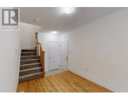 106 Bravo Lane, Newmarket, ON L3X0L3 Photo 37