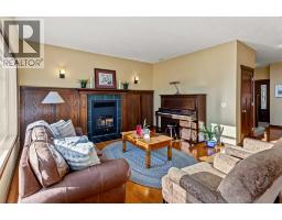4pc Bathroom - 680 Coopers Square Sw, Airdrie, AB T4B0G7 Photo 8