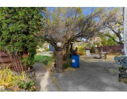 11704 135a St Nw, Edmonton, AB T5M1L5 Photo 11