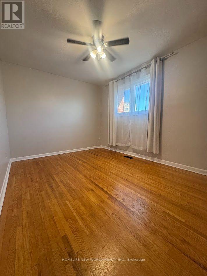138 LINDYLOU ROAD, Toronto (Humbermede) — photo 5