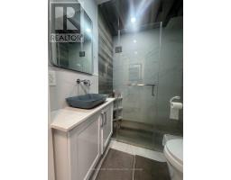 138 Lindylou Road, Toronto, ON M9M2B6 Photo 10