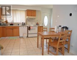 138 Lindylou Road, Toronto, ON M9M2B6 Photo 11