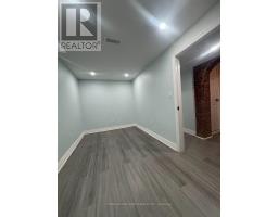 138 Lindylou Road, Toronto, ON M9M2B6 Photo 17