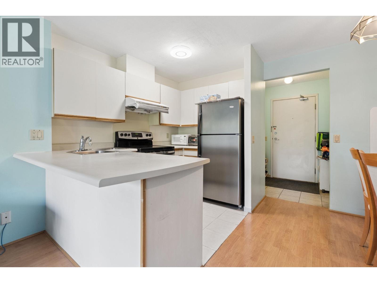 407 3970 CARRIGAN COURT — photo 3