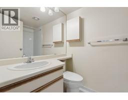 407 3970 Carrigan Court, Burnaby, BC V3N4S5 Photo 24