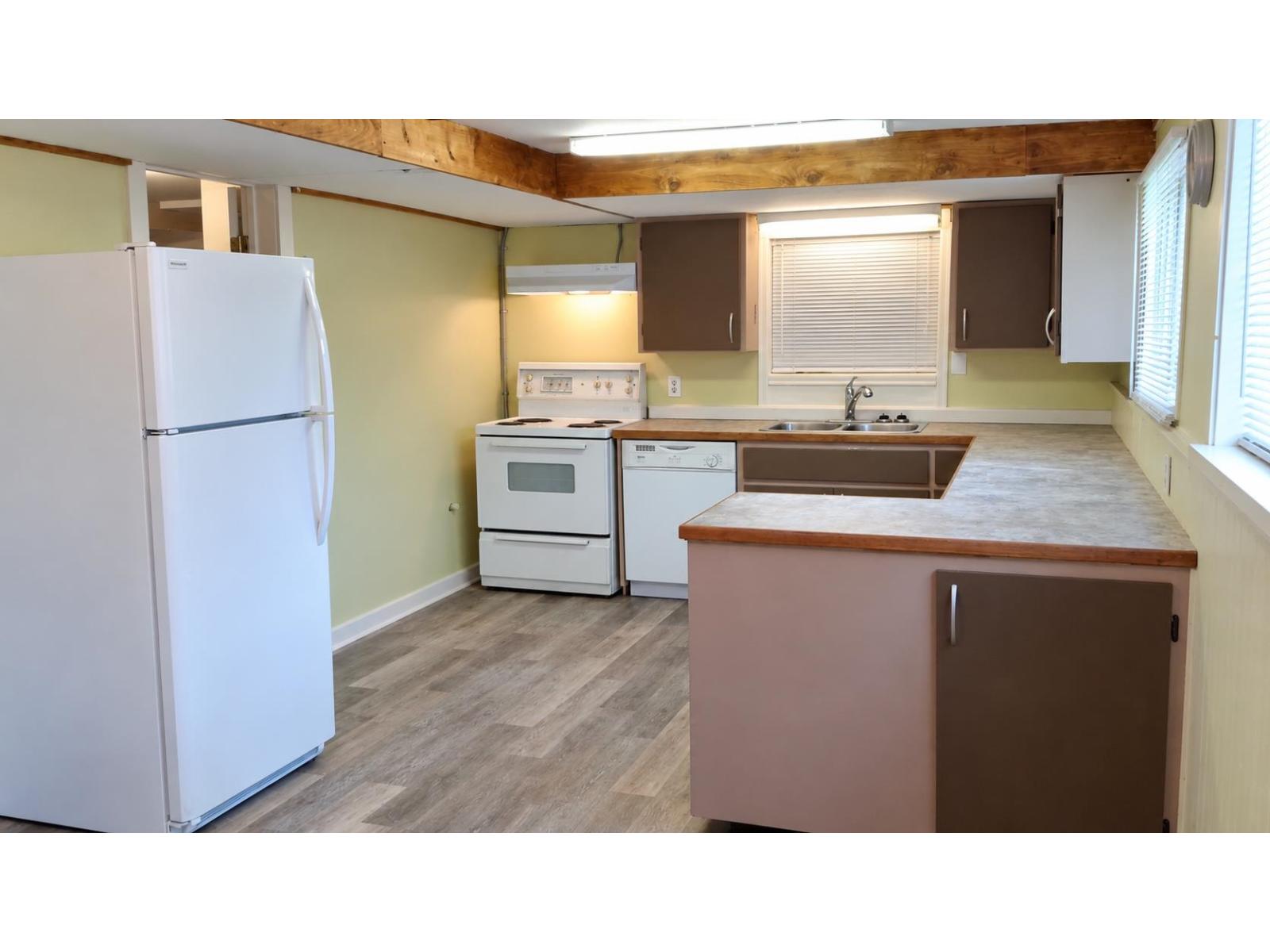 Photo of 46198 FIRST AVENUE, Chilliwack Proper East 38
