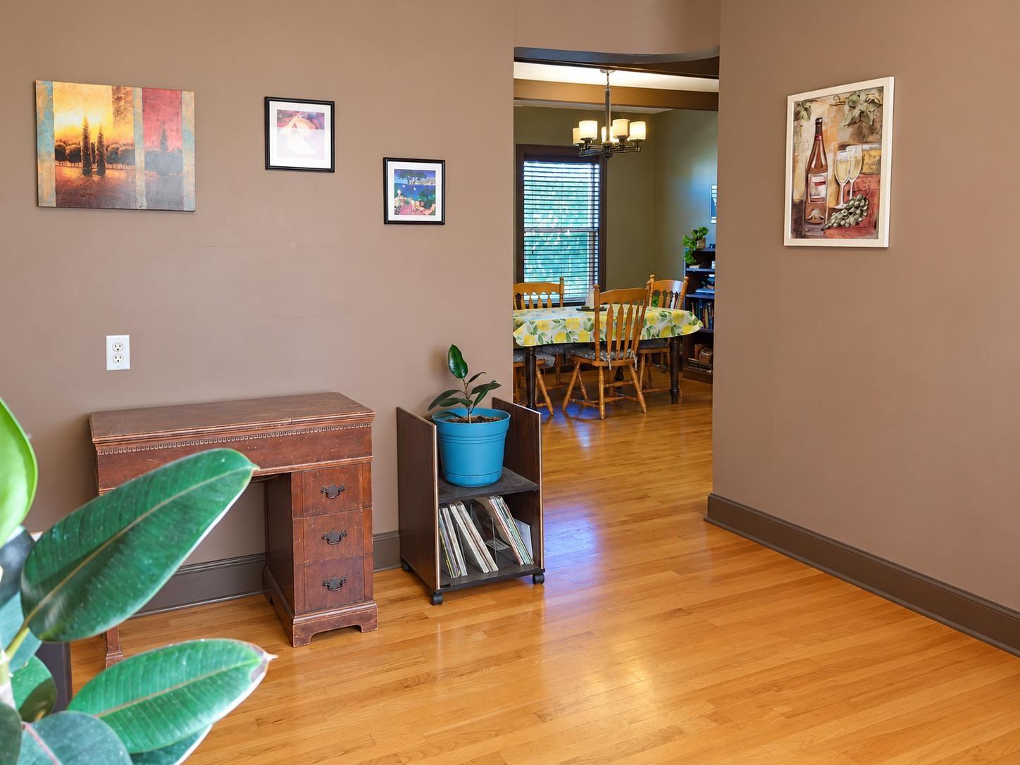 Photo of 46198 FIRST AVENUE, Chilliwack Proper East 10