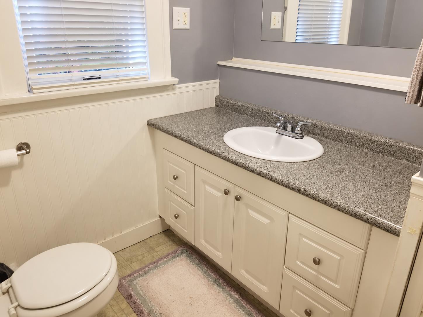 Photo of 46198 FIRST AVENUE, Chilliwack Proper East 30