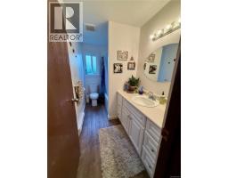 Dining room - 1673 Northwest Bay Rd, Nanoose Bay, BC V9P9C4 Photo 8