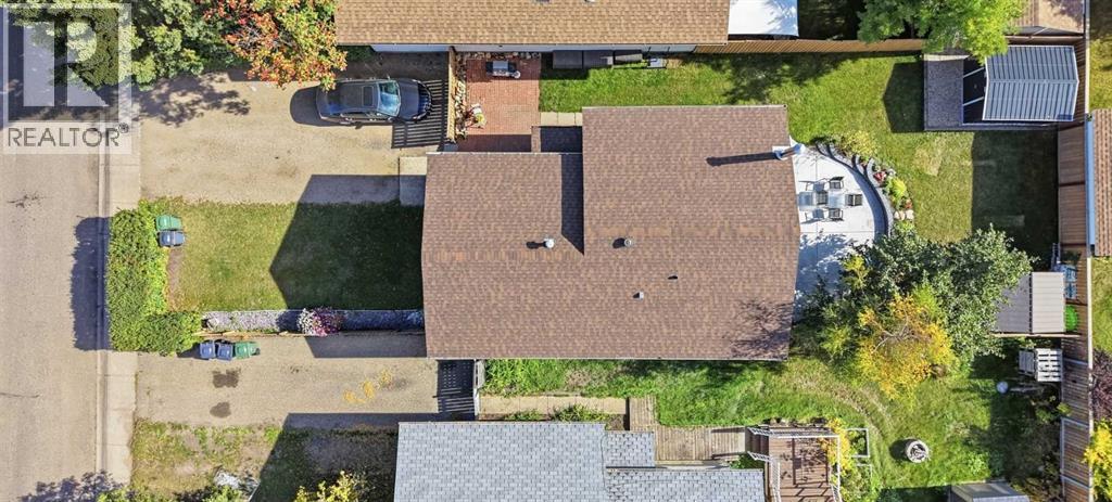 3809 52 Avenue, Ponoka — photo 4