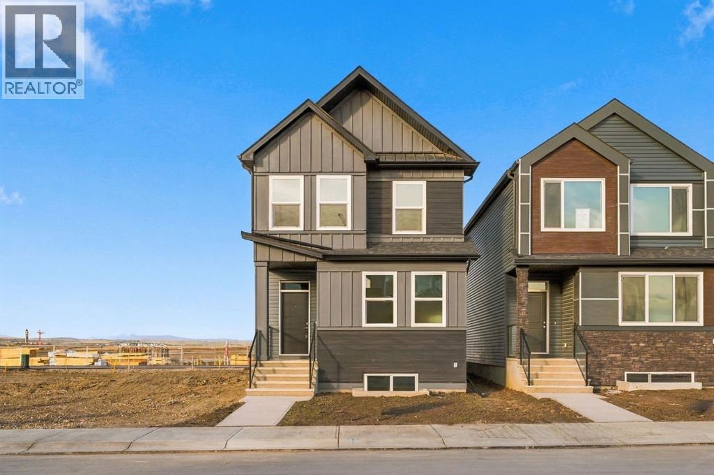 41 Rosemary Gardens SE, Calgary, Alberta, T3S1A6
