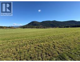 36 Hurt Road, Lumby, BC V0E2G5 Photo 13
